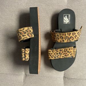 Vans Leopard print sandals sz 7